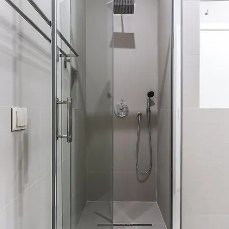 Διαμέρισμα Portucale ! Moscavide Casa Branca W/ Terrace