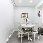 Portucale ! Moscavide Casa Branca W/ Terrace *
